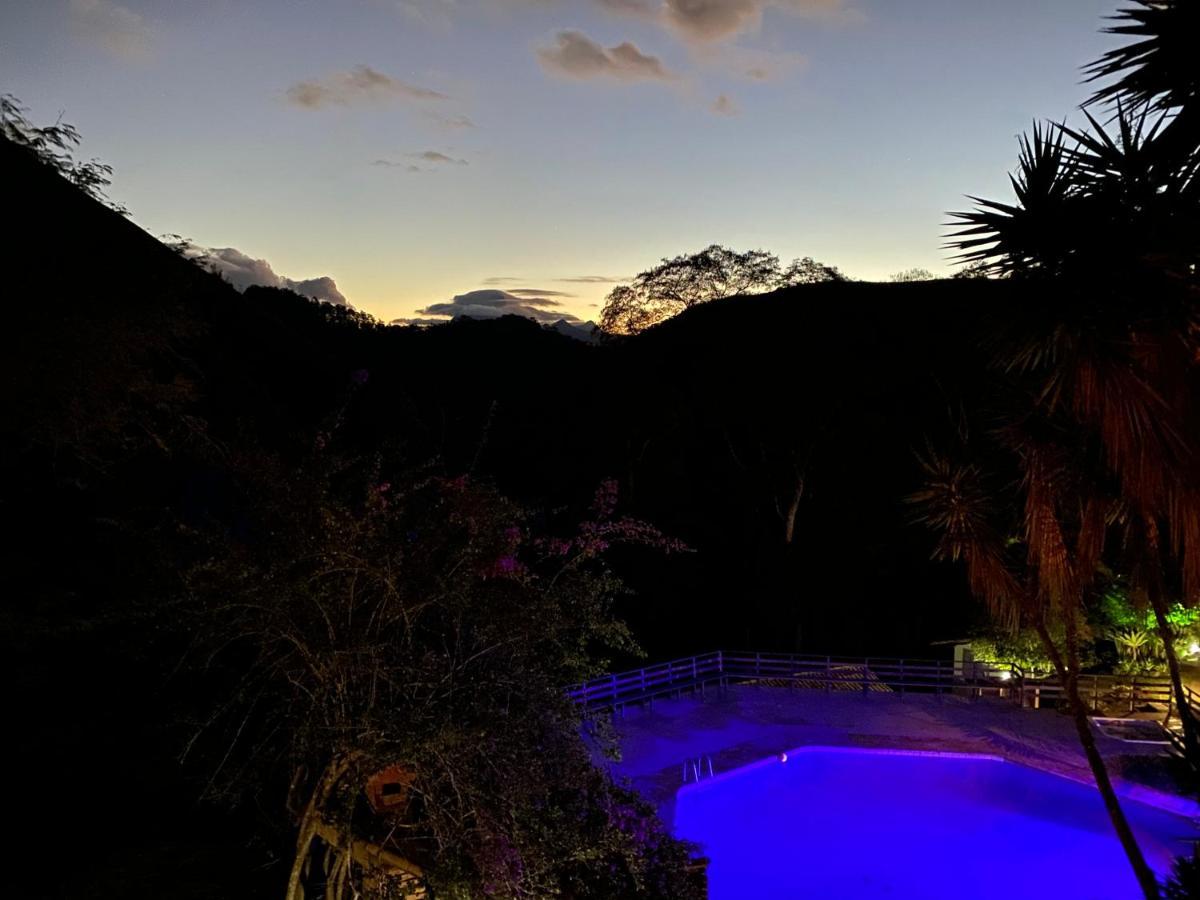 Chales Da Montanha Petrópolis エクステリア 写真